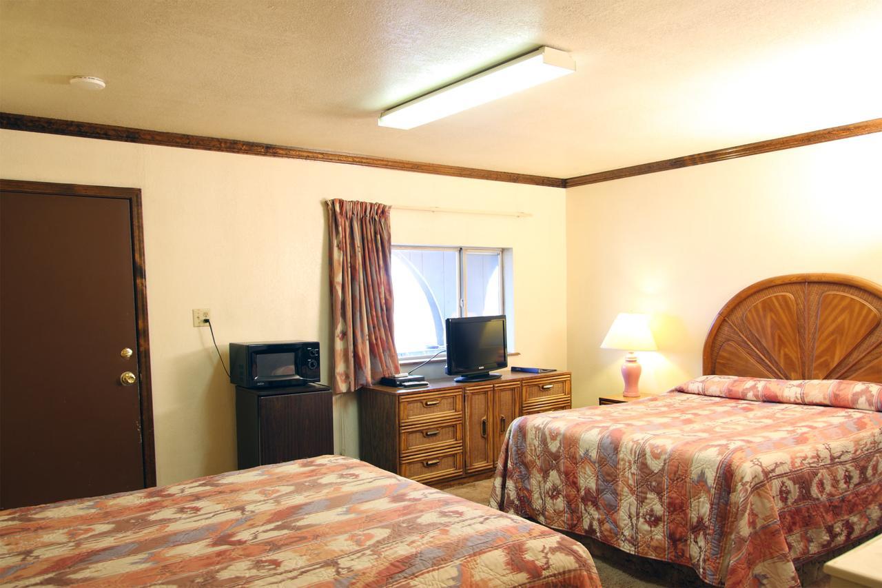 Dove Creek Inn Exterior foto